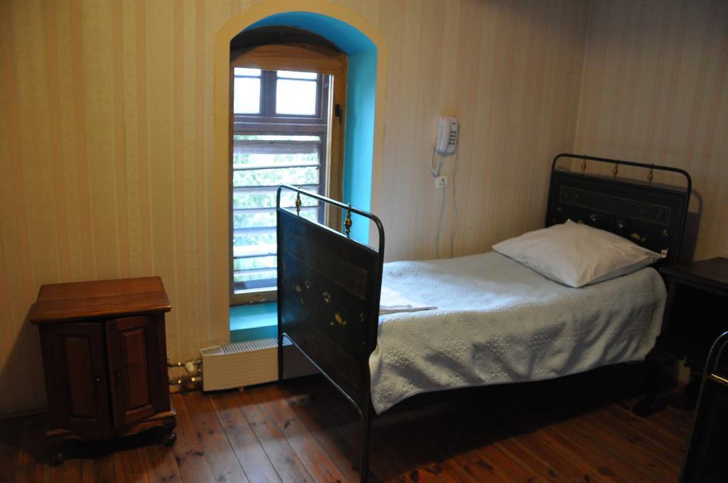 Ostoya Inn & Granary Jasionka Habitación foto